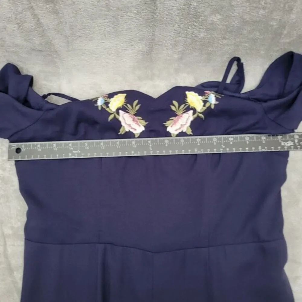 the Edit by Seventeen Women's Jumpsuit Romper Size 9 Cold Shoulder Wide Leg Blue